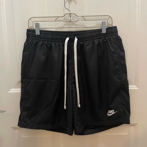 Nike Flow Short